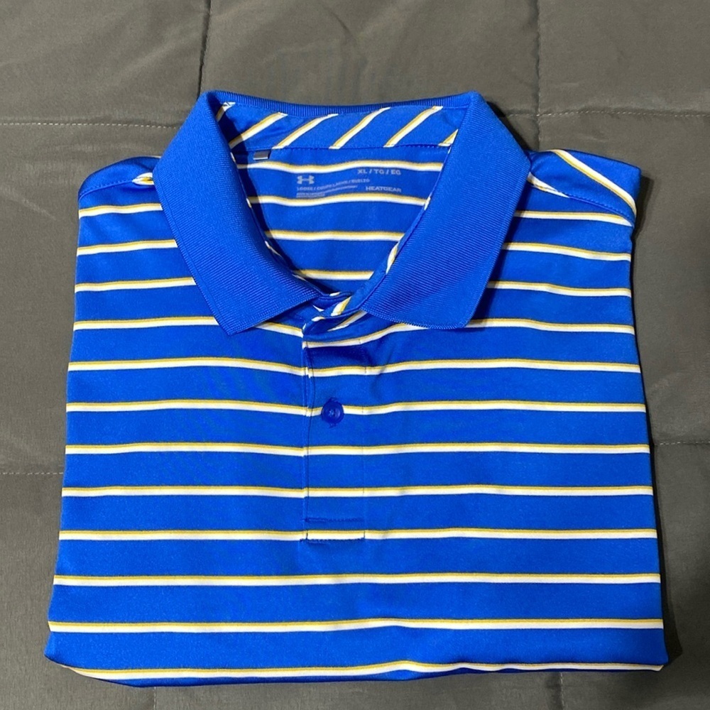 Under Armour polo. XL